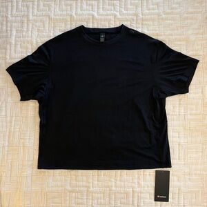 lululemon athletica EasySet Train Short Sleeve *Shorter!